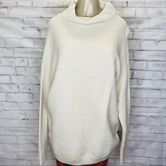 RDI Modern Designer mock neck dolman sweater NWT - Picture 2 of 10